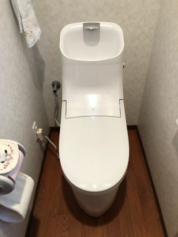 トイレの交換作業　たつの