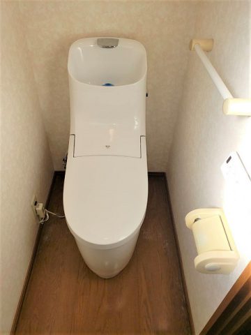 赤穂市　２階トイレの取替