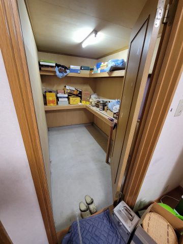 納屋床工事