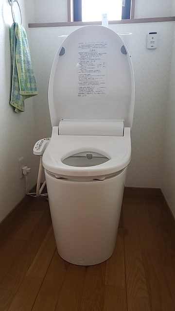 トイレのリフォーム　施工後