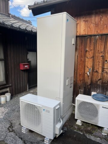 別所町　電気温水器からエコキュートへ取替え