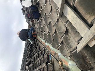 姫路市　屋根瓦の漆喰と谷板金の入替