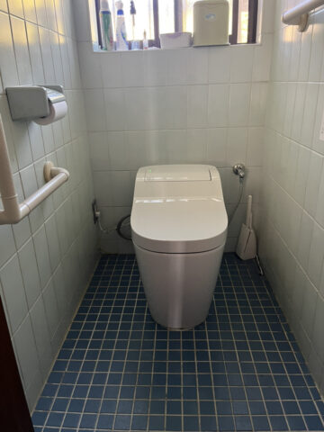 姫路市　トイレ交換工事