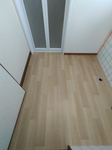 姫路市　脱衣場床工事