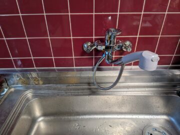 姫路市　水漏れした蛇口の交換