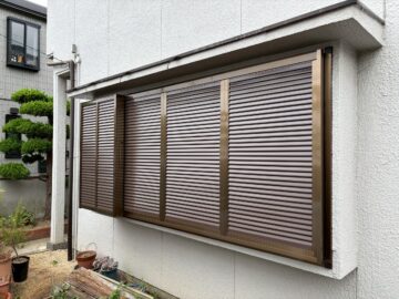 姫路市 雨戸の取付工事