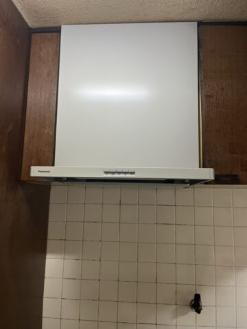 姫路市　マンションのレンジフード取替