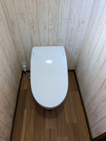 姫路市香寺町　トイレの床の腐蝕でリフォーム