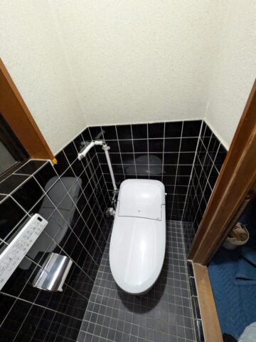 香寺町　トイレの水漏れで交換