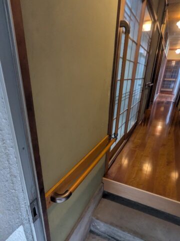 姫路市　住宅改修での手すり取付