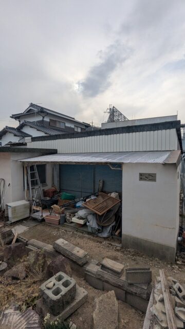 揖保郡　テラス波板取替工事